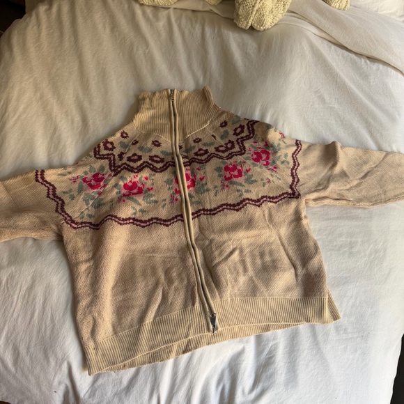 For Love And Lemons Ski Lodge Zip Up Sweater with Funnel Neck - Picture 3 of 4